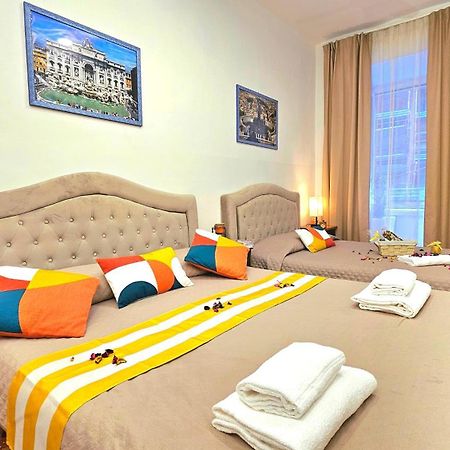Bed and Breakfast A Casa Simpatia Roma - Free Parking If You Book 4 Nights Экстерьер фото