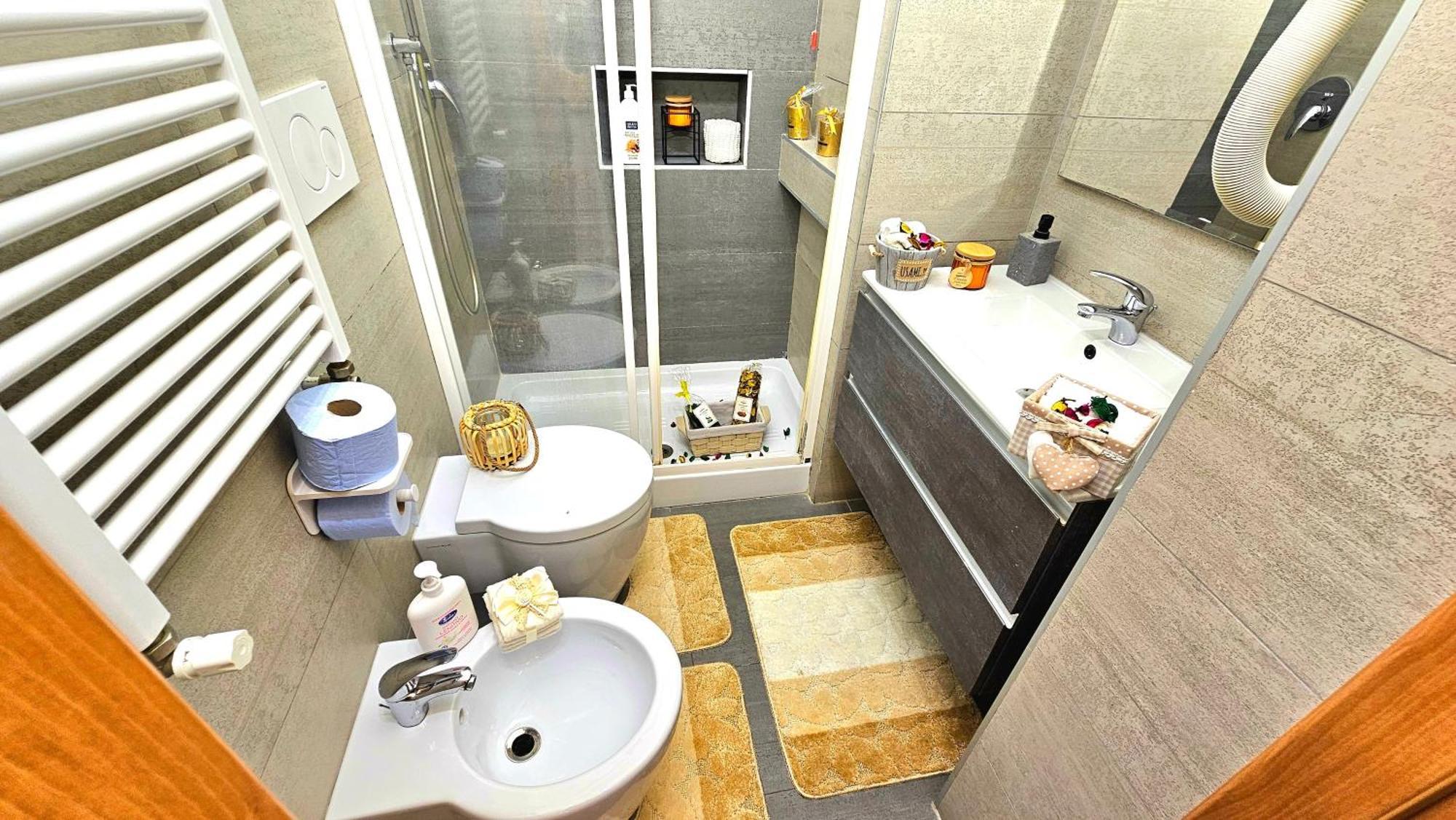 Bed and Breakfast A Casa Simpatia Roma - Free Parking If You Book 4 Nights Экстерьер фото